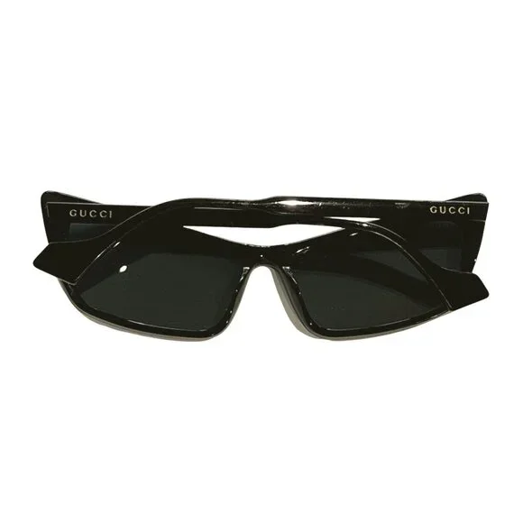 Gucci  58mm Cat Eye Sunglasses in Black - Picture 3 of 9